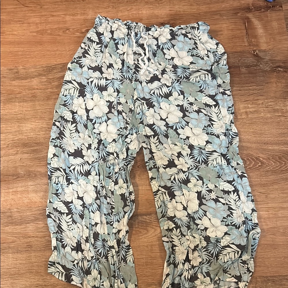 Volcom Stone wide leg flowy floral beach pants